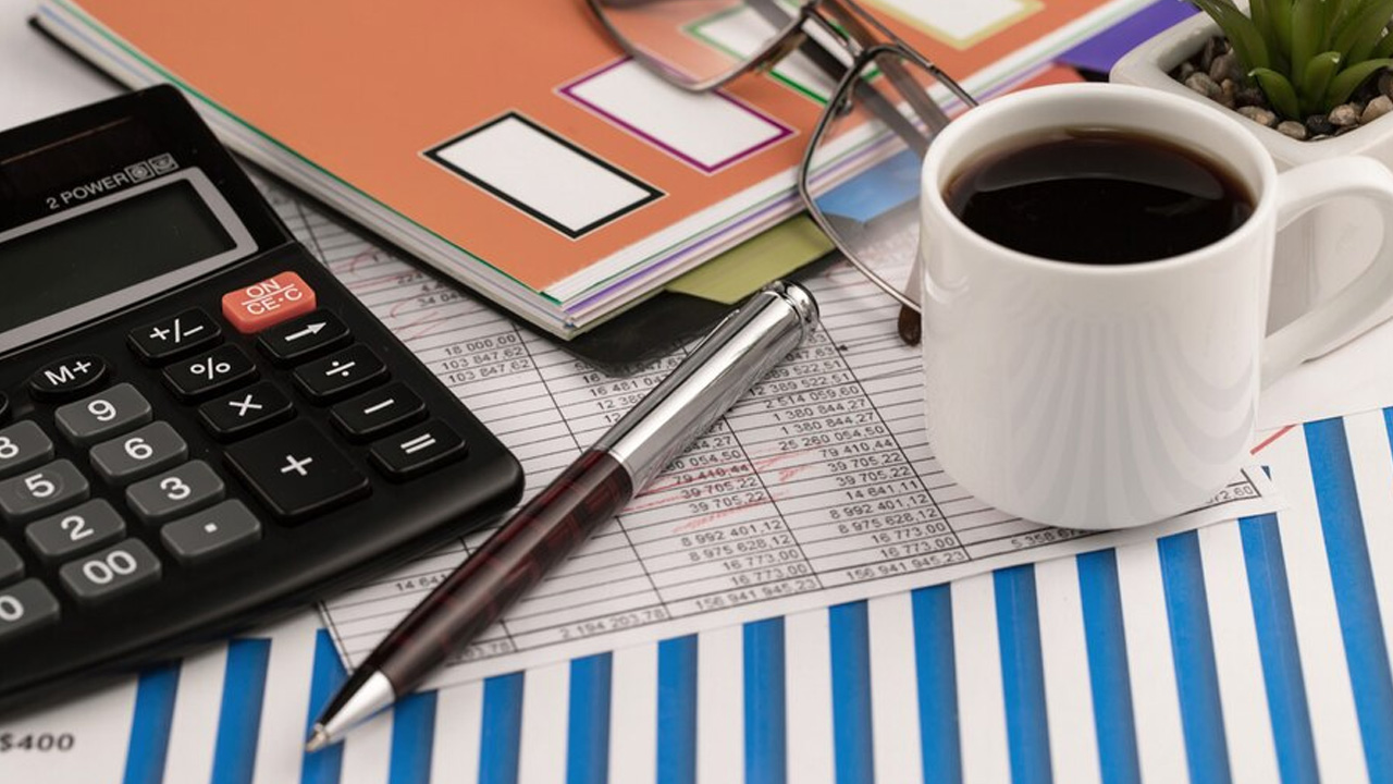 Year-End Tax and Investment Strategies: Tips for Financial Success
